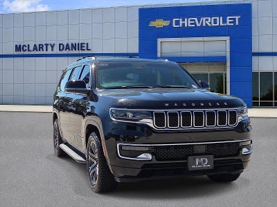 2023 Jeep Wagoneer L Base