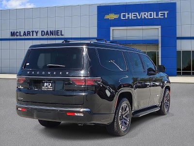 2023 Jeep Wagoneer L Base