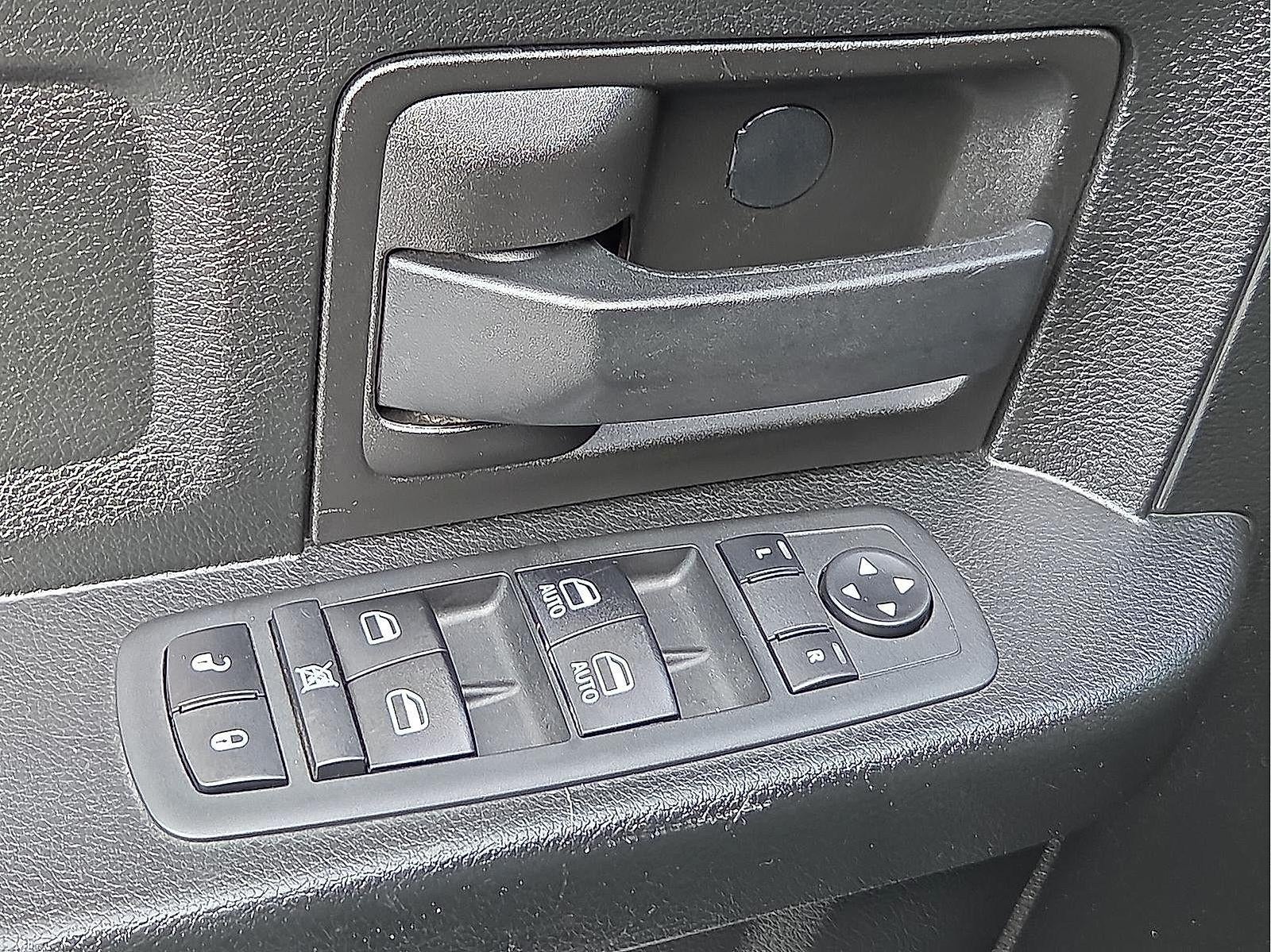 2019 RAM 1500 Classic Express Quad Cab 4x4 6'4" Box