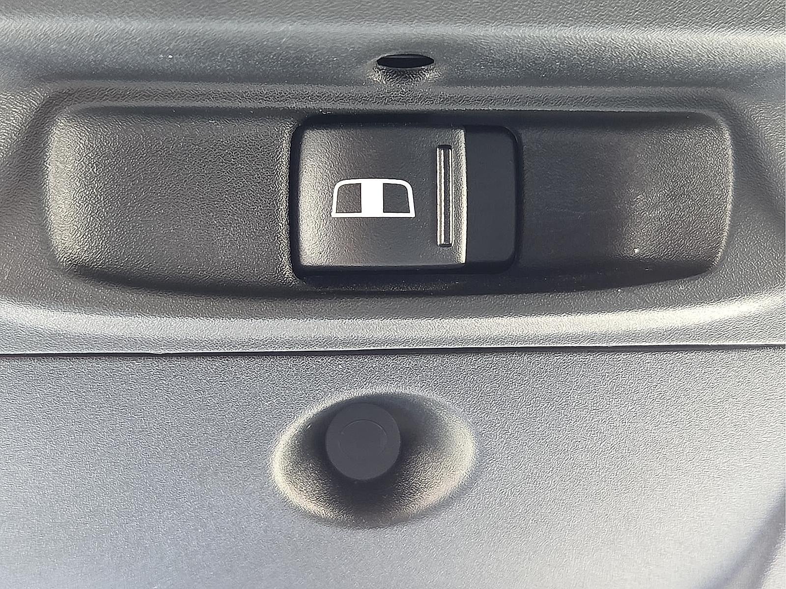 2023 RAM 1500 Classic SLT Crew Cab 4x4 5'7" Box