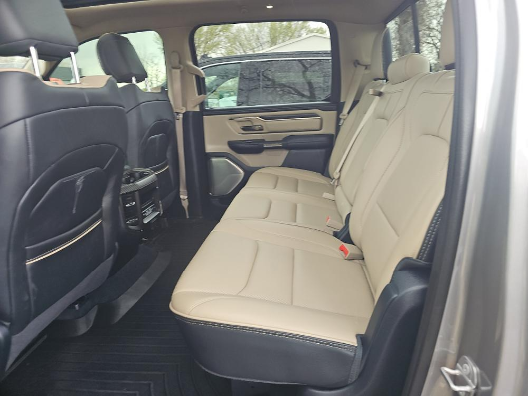 2021 RAM 1500 Limited Crew Cab 4x4 5'7" Box