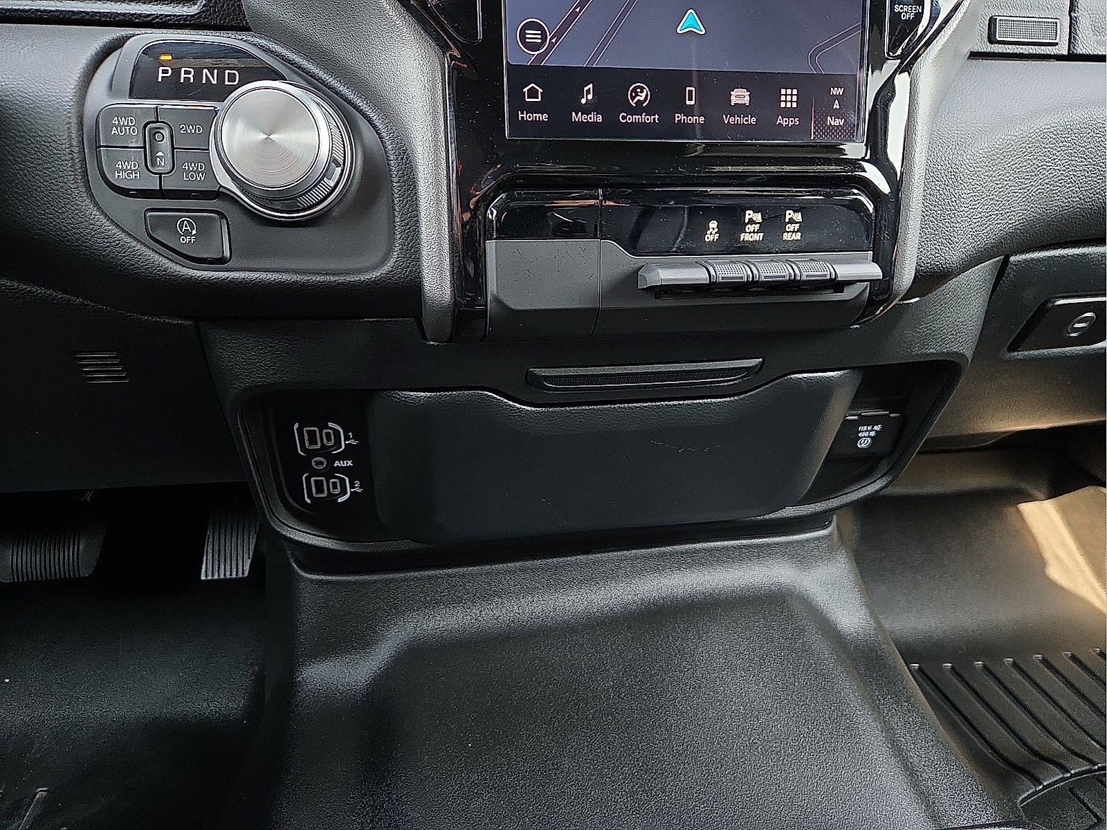 2025 RAM 1500 Laramie Crew Cab 4x4 5'7" Box