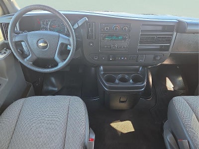 2023 Chevrolet Express Passenger 3500 1LT