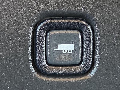 2023 Chevrolet Express Passenger 3500 1LT