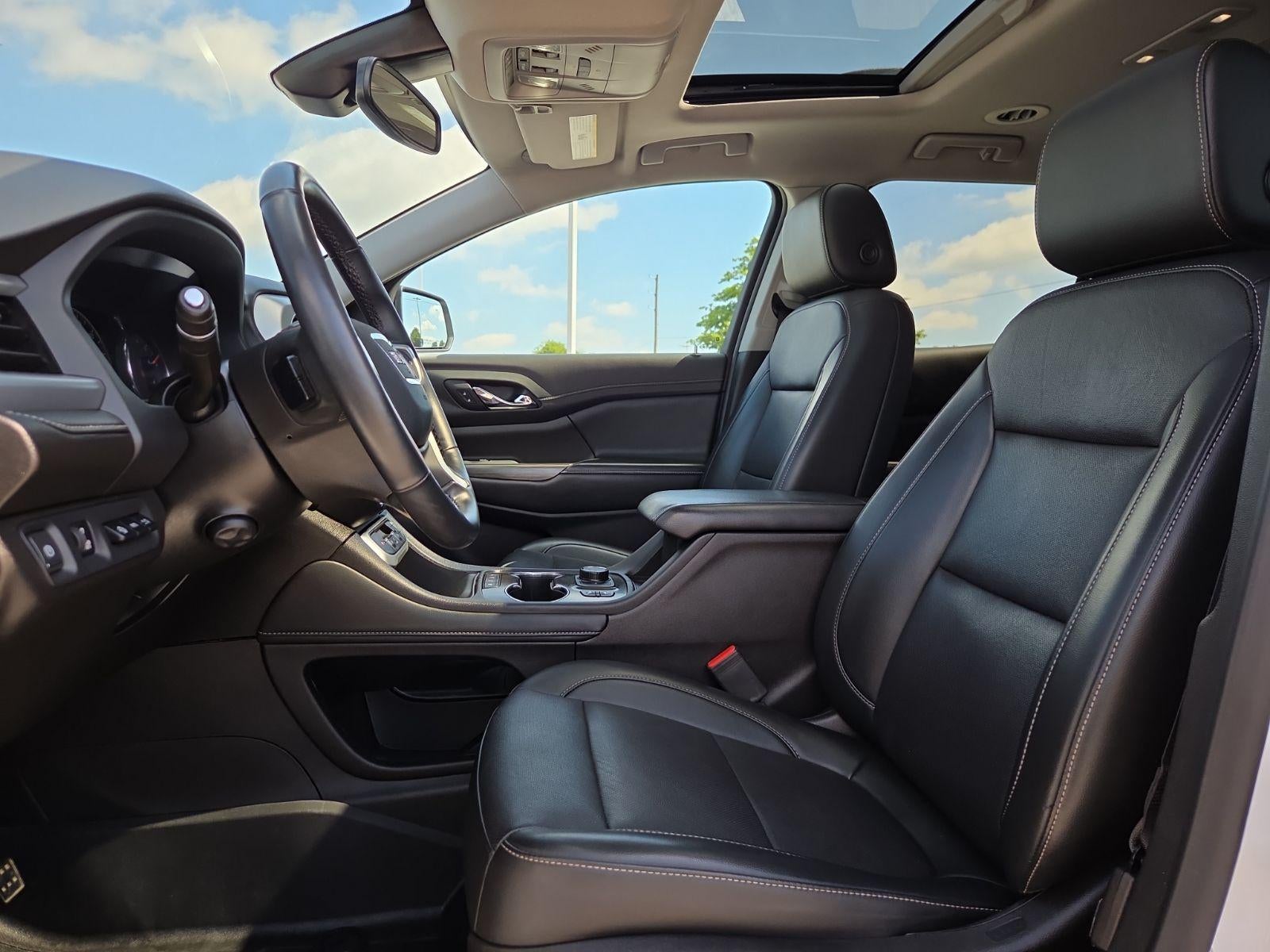 2023 GMC Acadia SLT