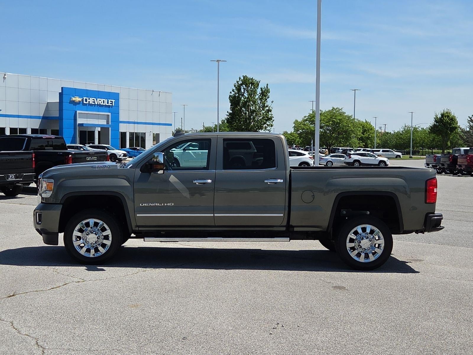 2017 GMC Sierra 2500 HD Denali