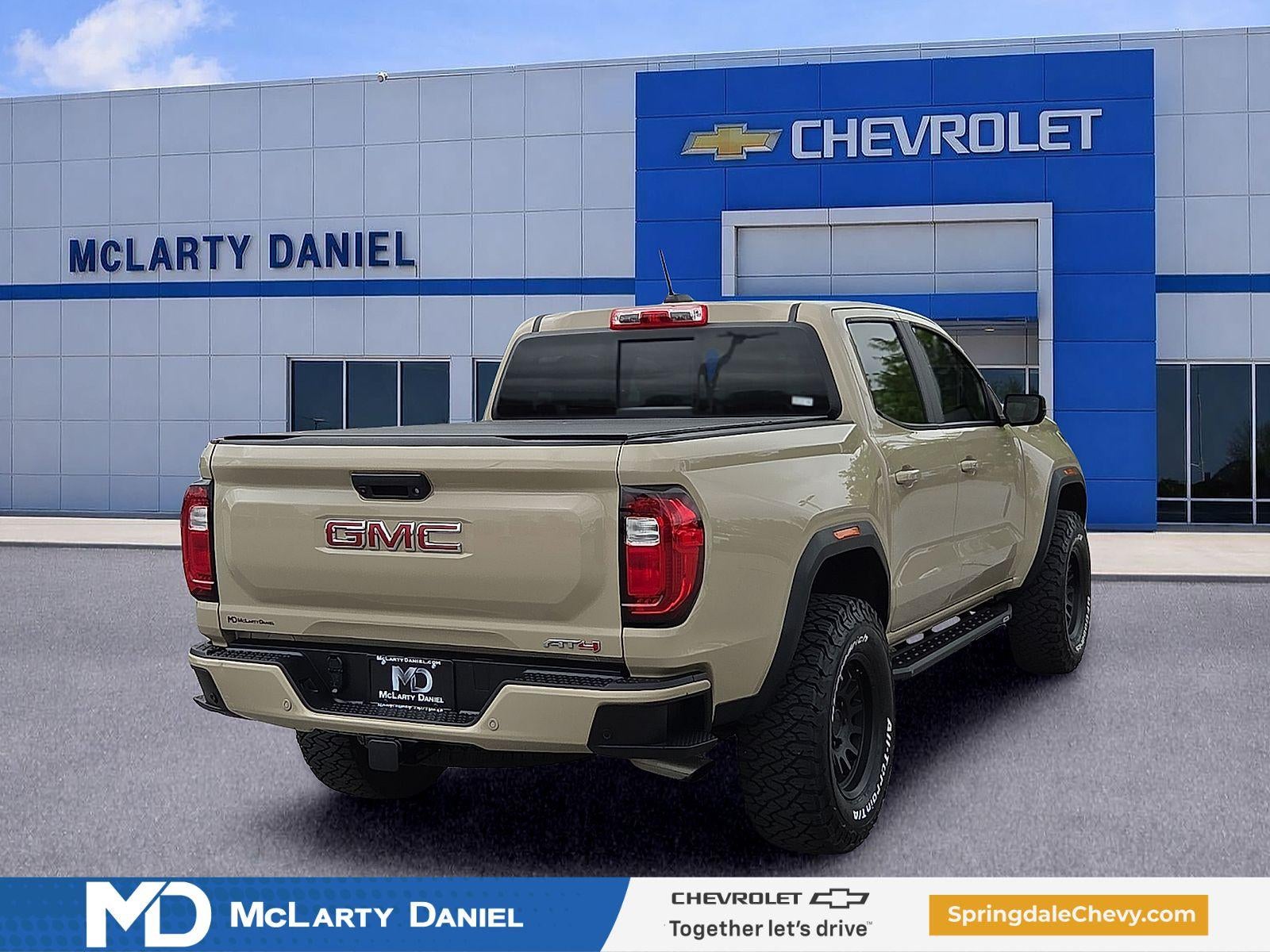 2023 GMC Canyon AT4