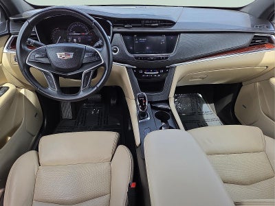 2017 Cadillac XT5 Luxury FWD