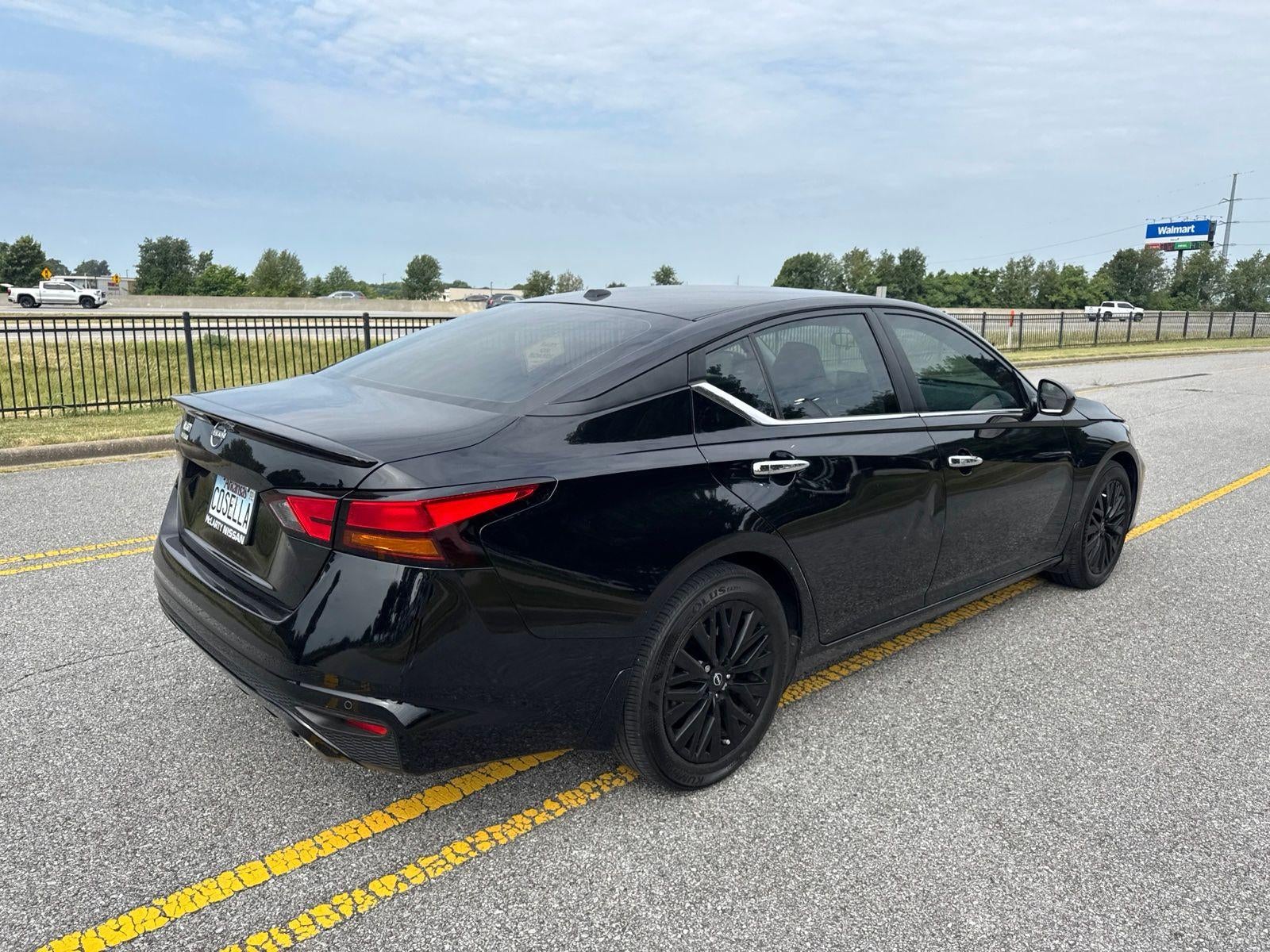 2025 Nissan Altima SV FWD