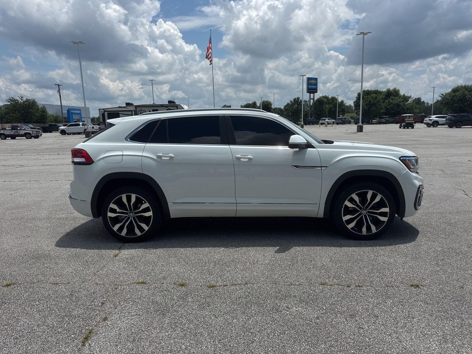 2021 Volkswagen Atlas Cross Sport 3.6L V6 SEL R-Line
