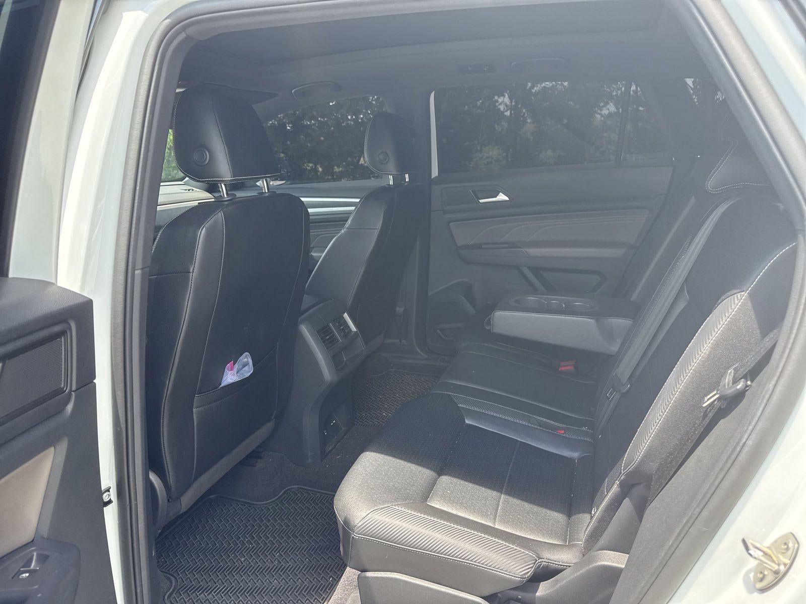 2021 Volkswagen Atlas Cross Sport 3.6L V6 SEL R-Line