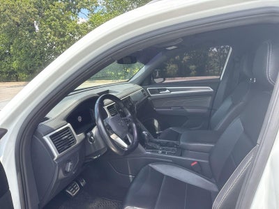2021 Volkswagen Atlas Cross Sport 3.6L V6 SEL R-Line