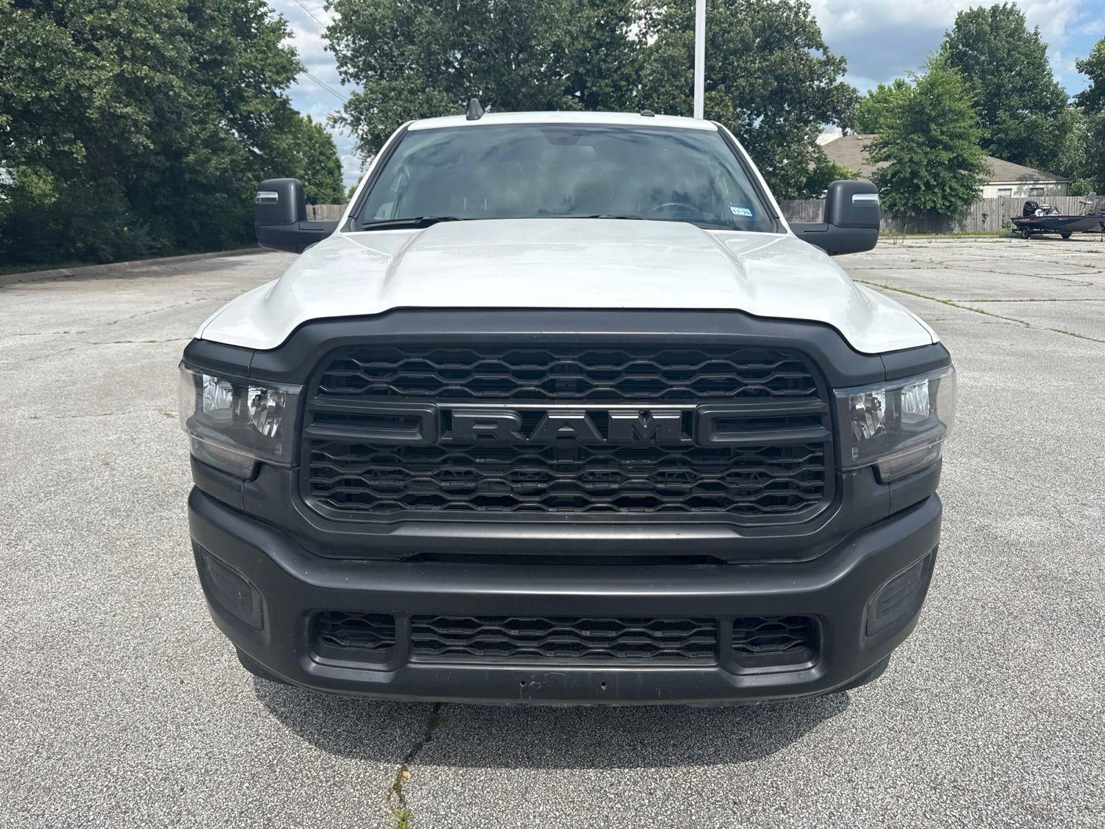 2024 RAM 2500 Tradesman Crew Cab 4x2 8' Box