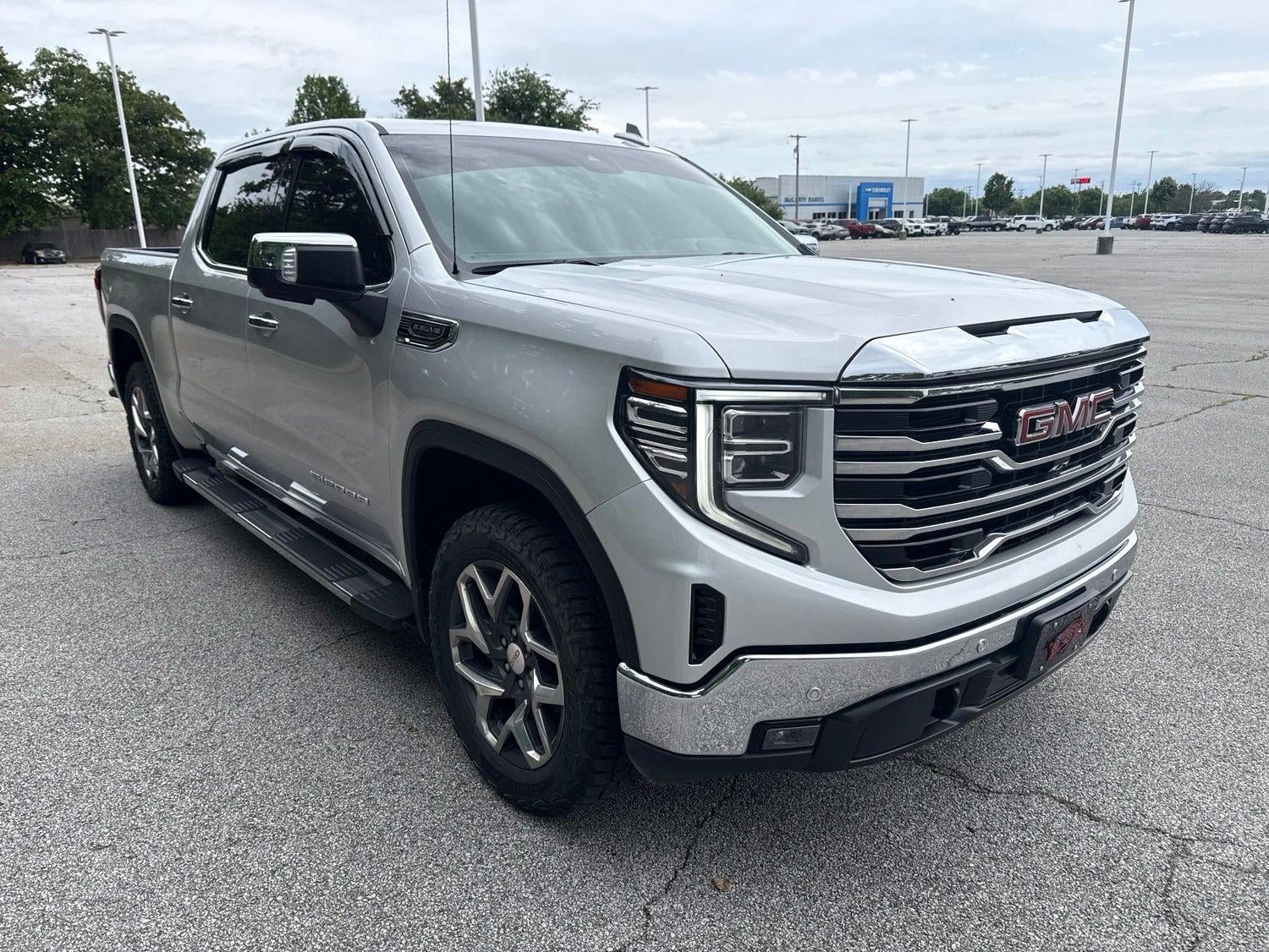 2022 GMC Sierra 1500 SLT
