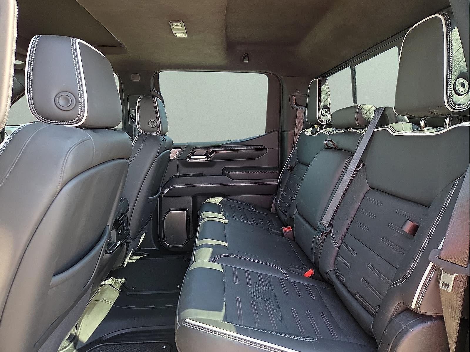 2025 GMC Sierra 1500 AT4X