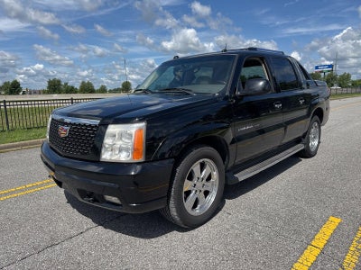 2005 Cadillac Escalade EXT Base