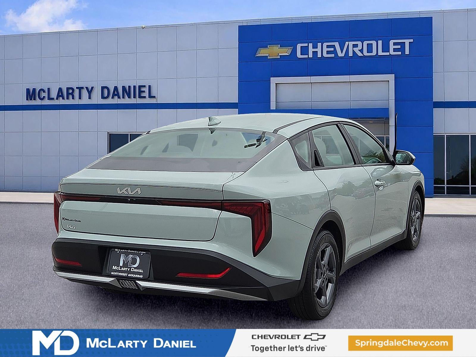2025 Kia K4 LXS