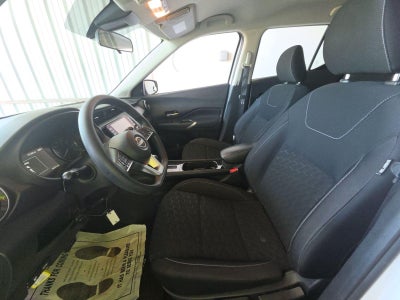 2022 Nissan Kicks SV Xtronic CVT