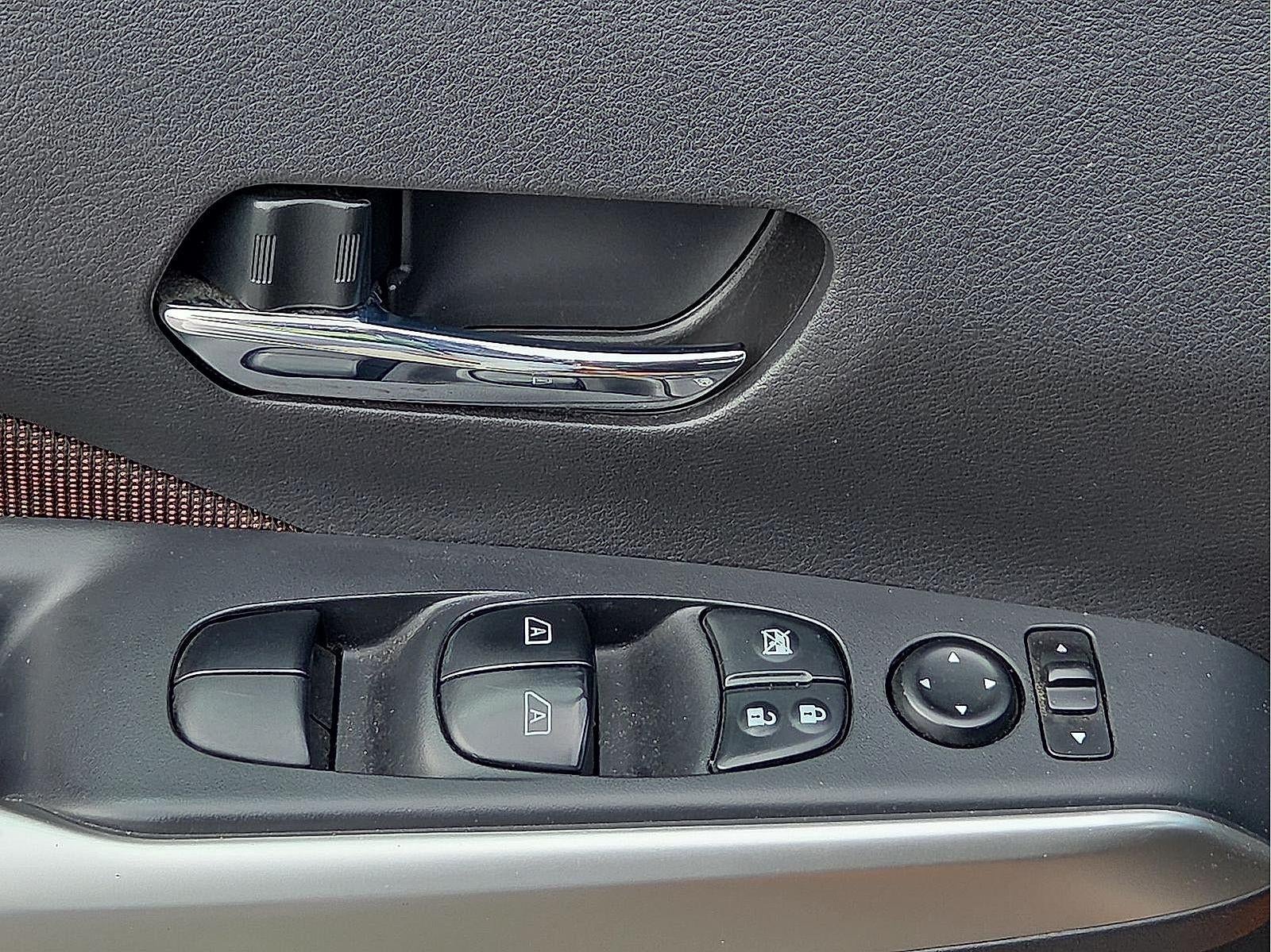 2020 Nissan Kicks SR Xtronic CVT