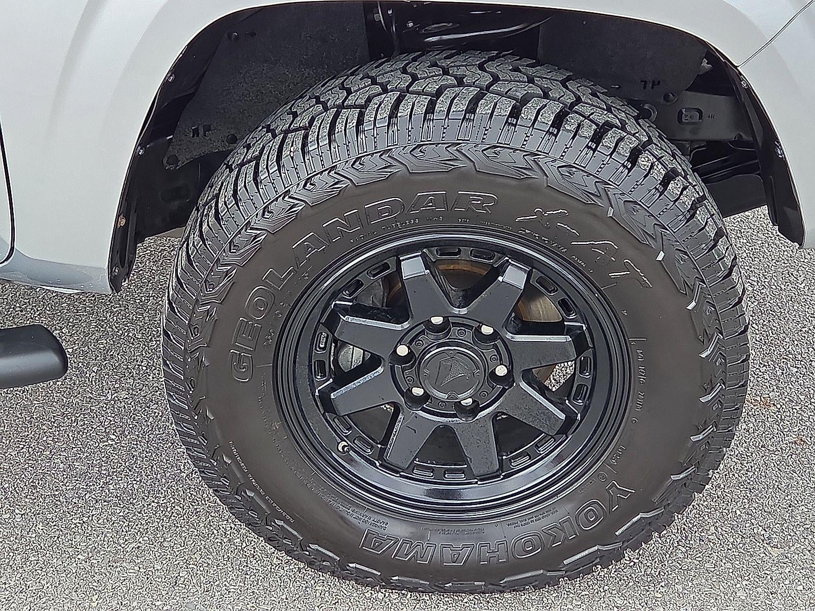 2023 Toyota Tacoma SR V6