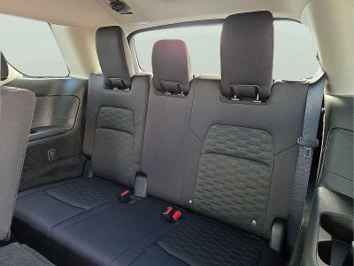 2025 Nissan Pathfinder SV FWD