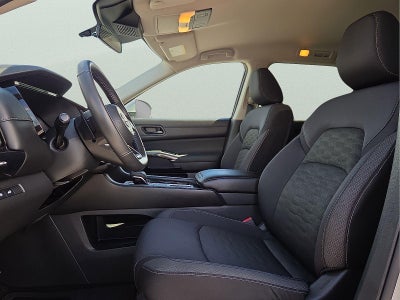 2025 Nissan Pathfinder SV FWD