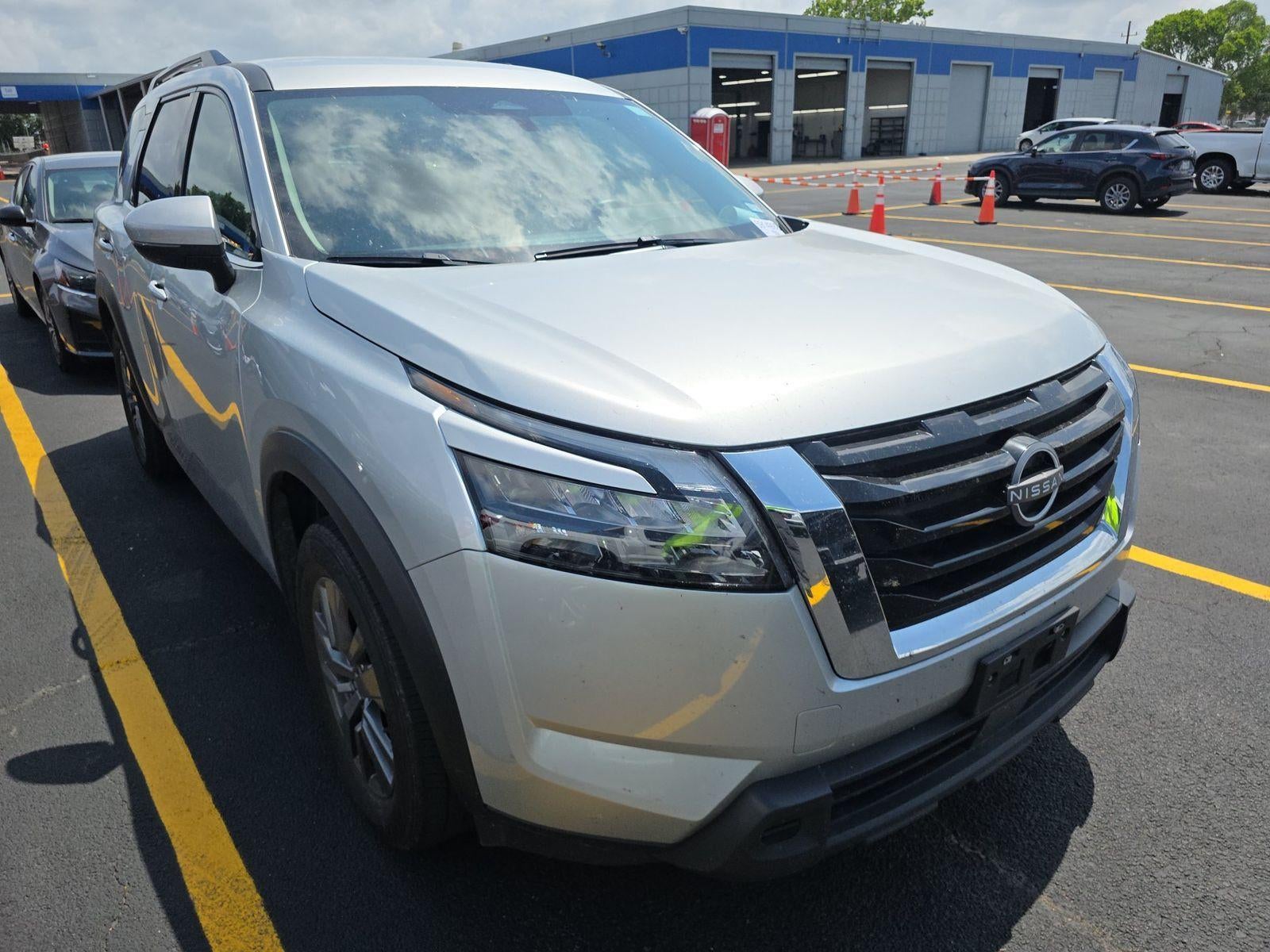 2025 Nissan Pathfinder SV FWD