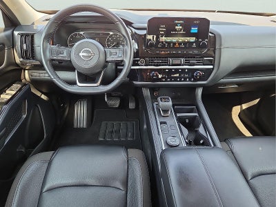 2024 Nissan Pathfinder SL 4WD