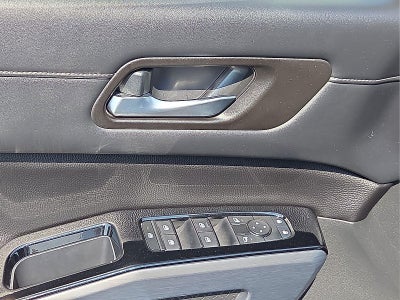 2024 Nissan Pathfinder SL 4WD
