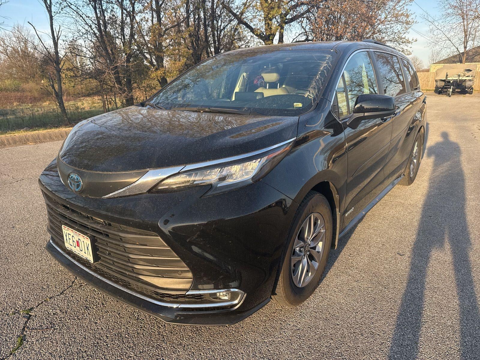2021 Toyota Sienna XLE
