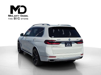 2026 BMW X7 xDrive40i