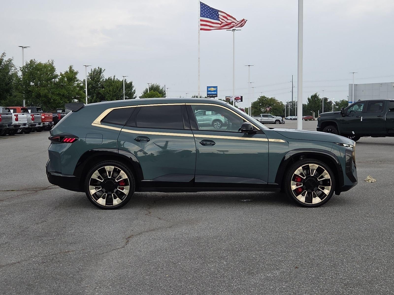 2023 BMW XM Base