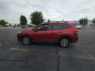 2024 Subaru Forester Premium