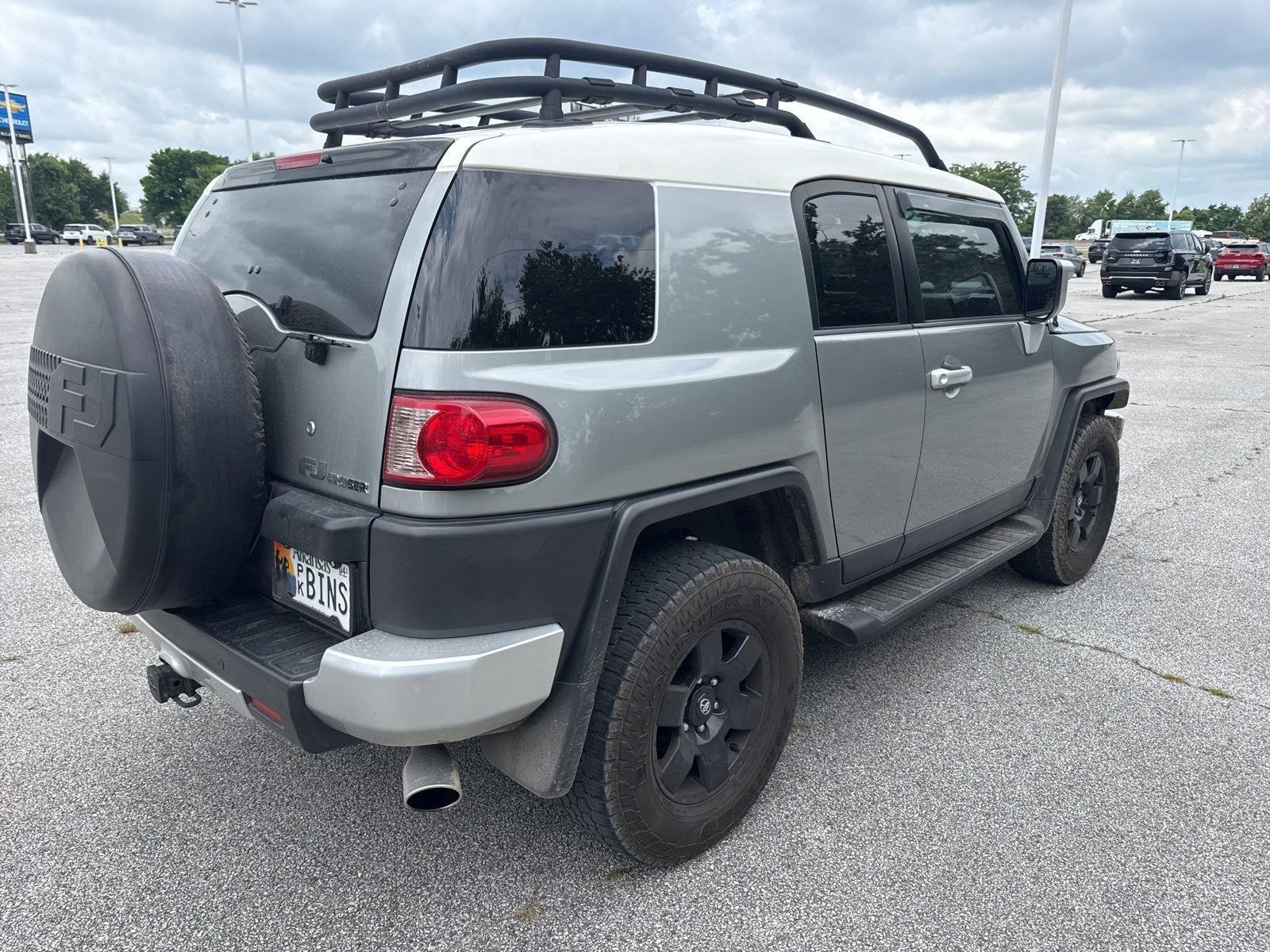 2010 Toyota FJ Cruiser SR