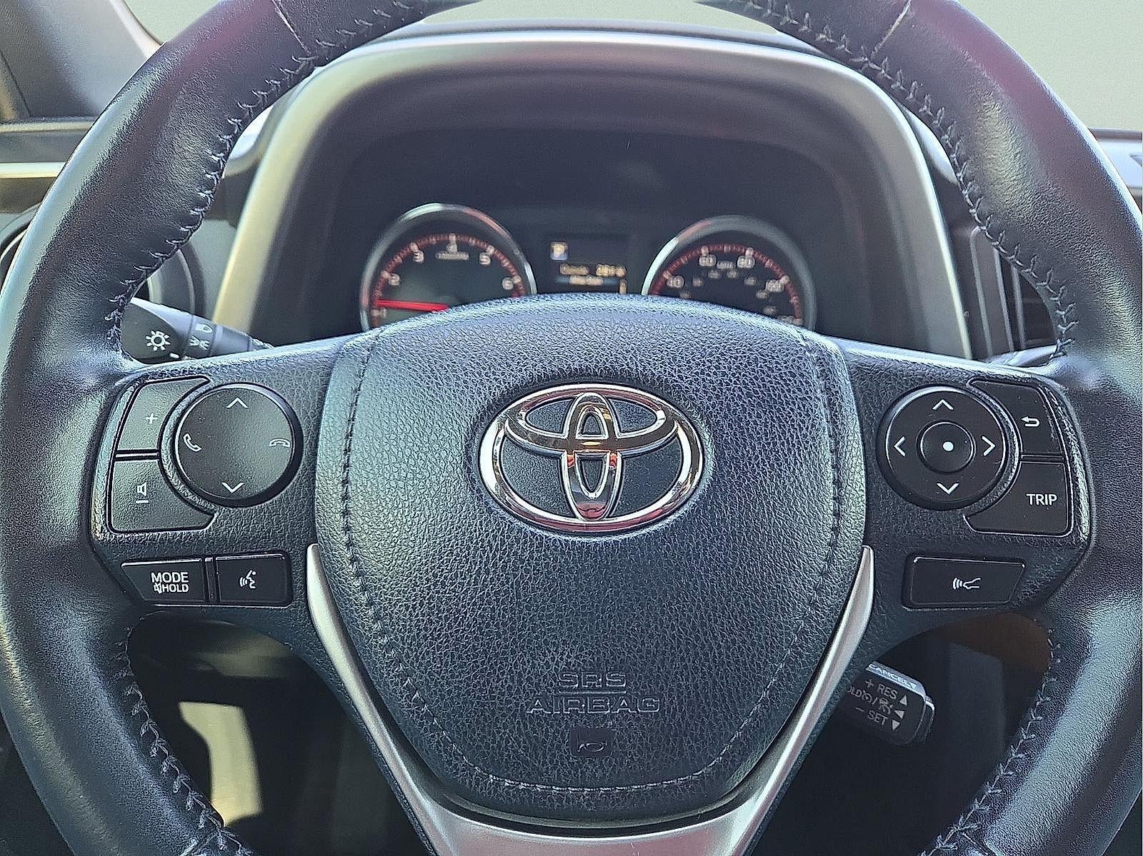 2016 Toyota RAV4 SE