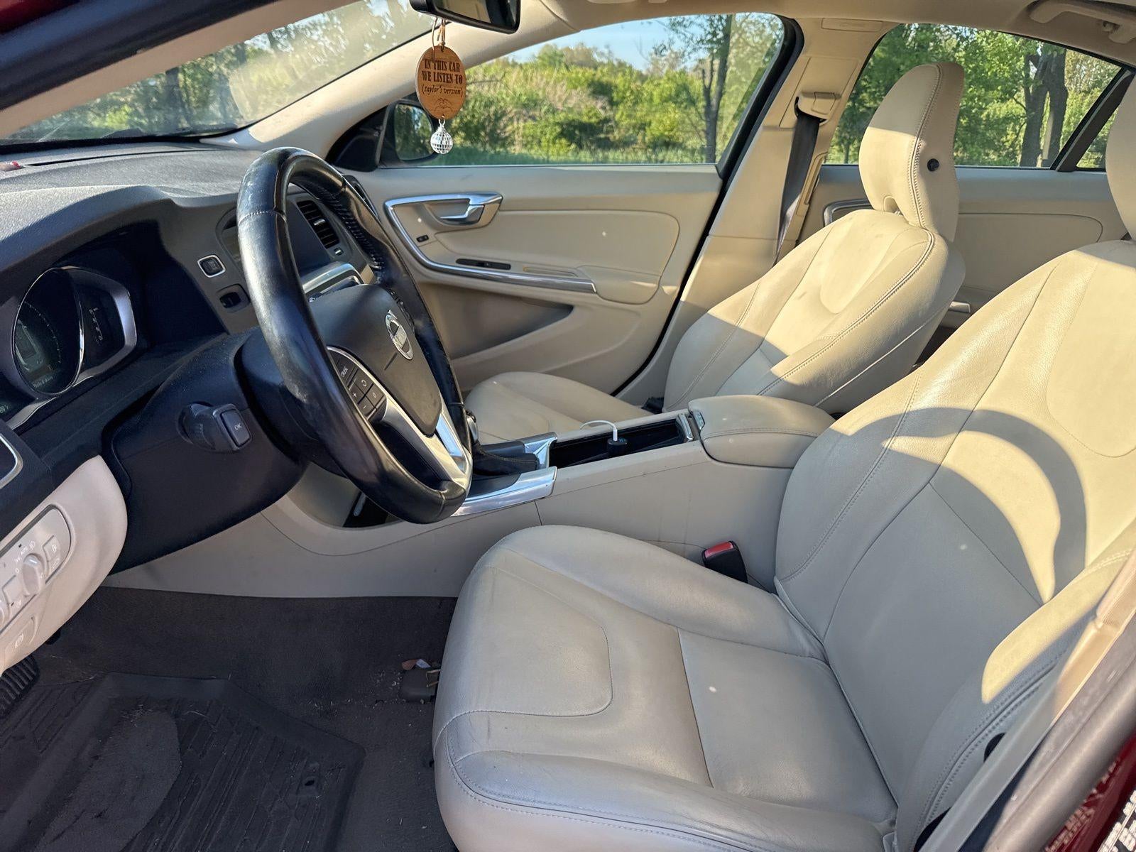 2015 Volvo S60 T5 Premier Plus