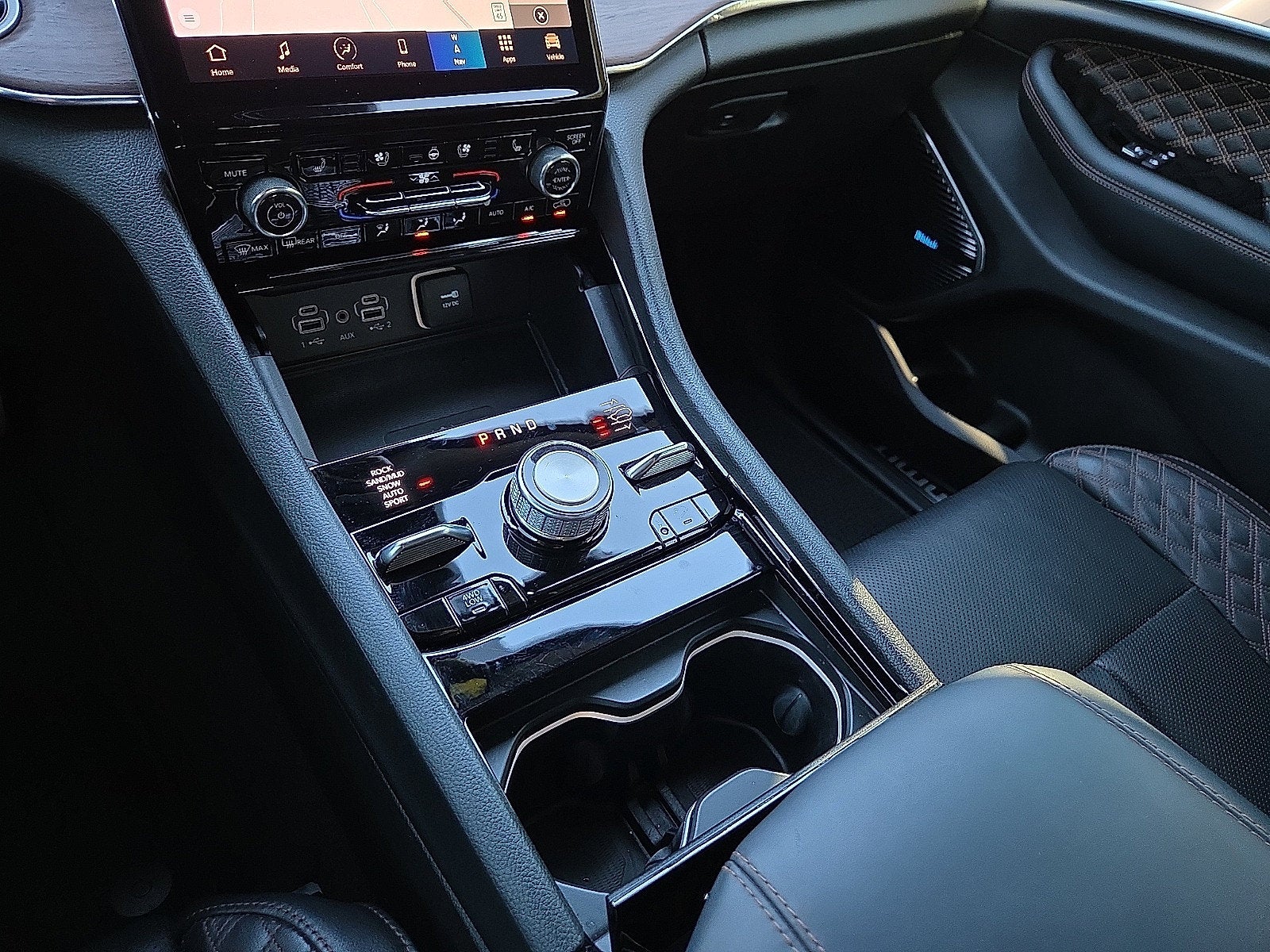 2023 Jeep Grand Cherokee Summit