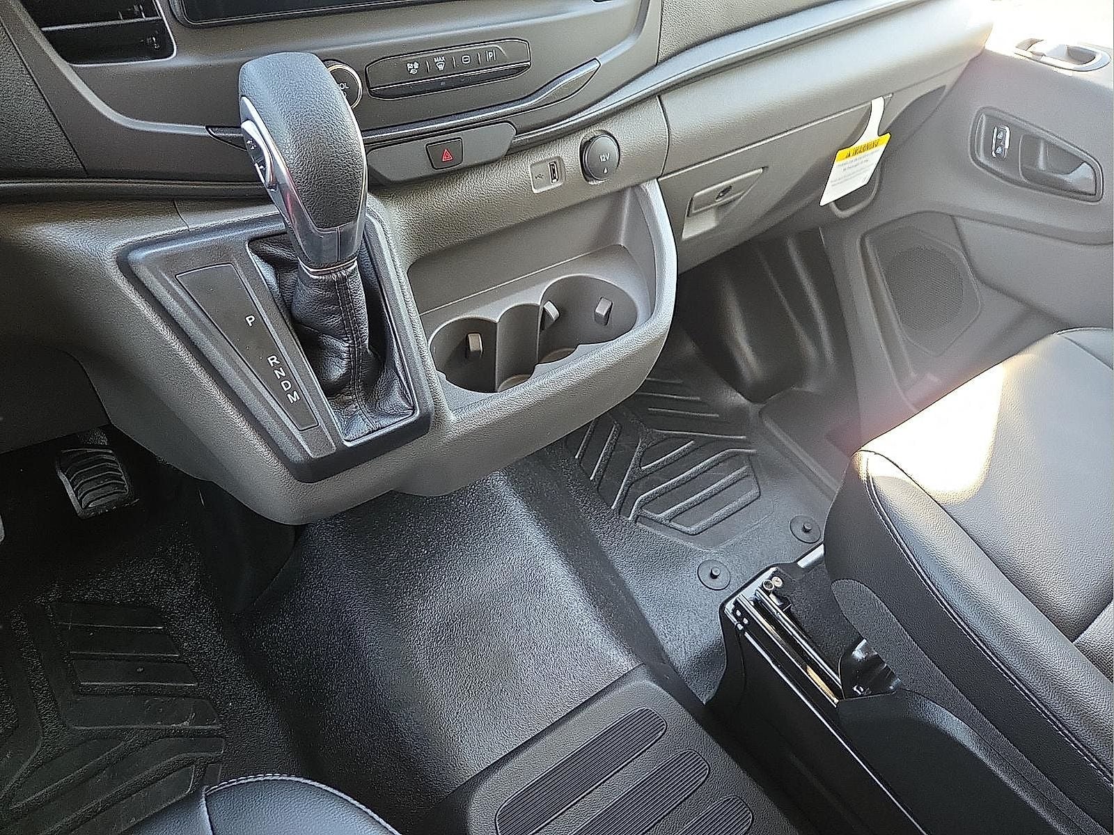 2026 Ford Transit-350 XL