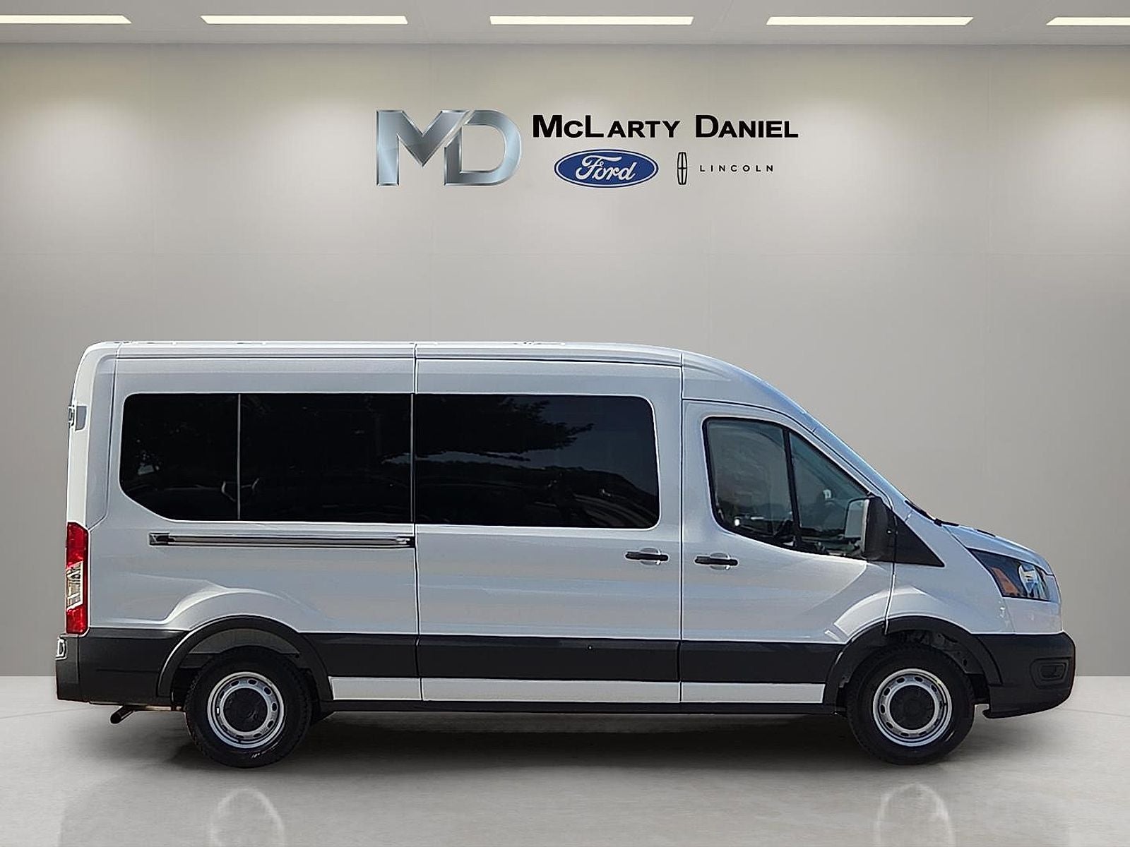 2026 Ford Transit-350 XL