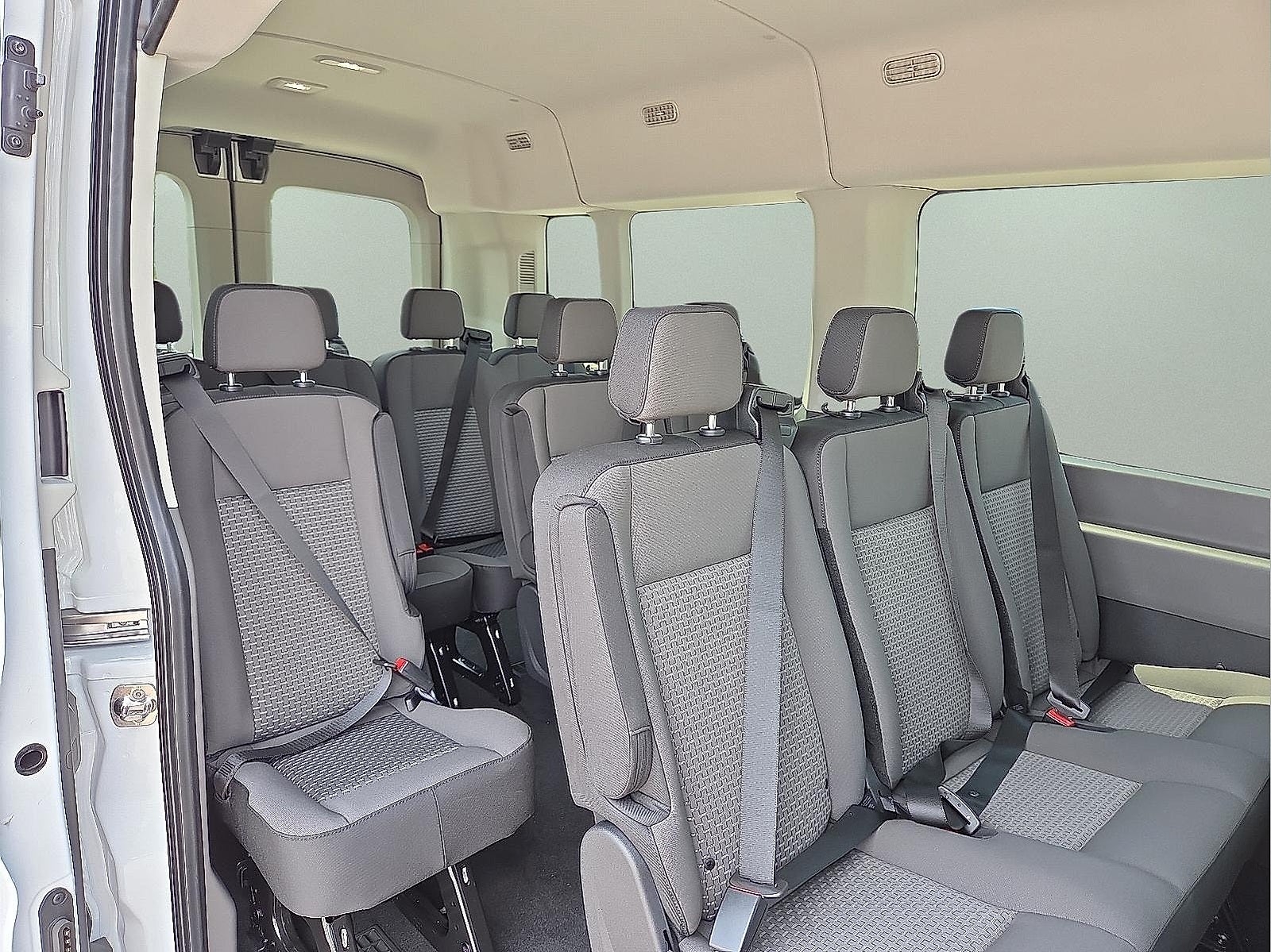 2025 Ford Transit-350 XLT