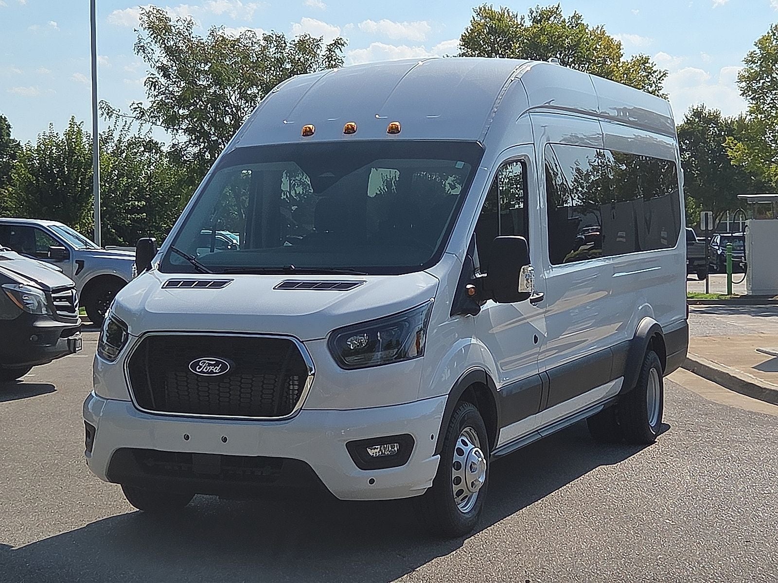 2026 Ford Transit-350 XLT