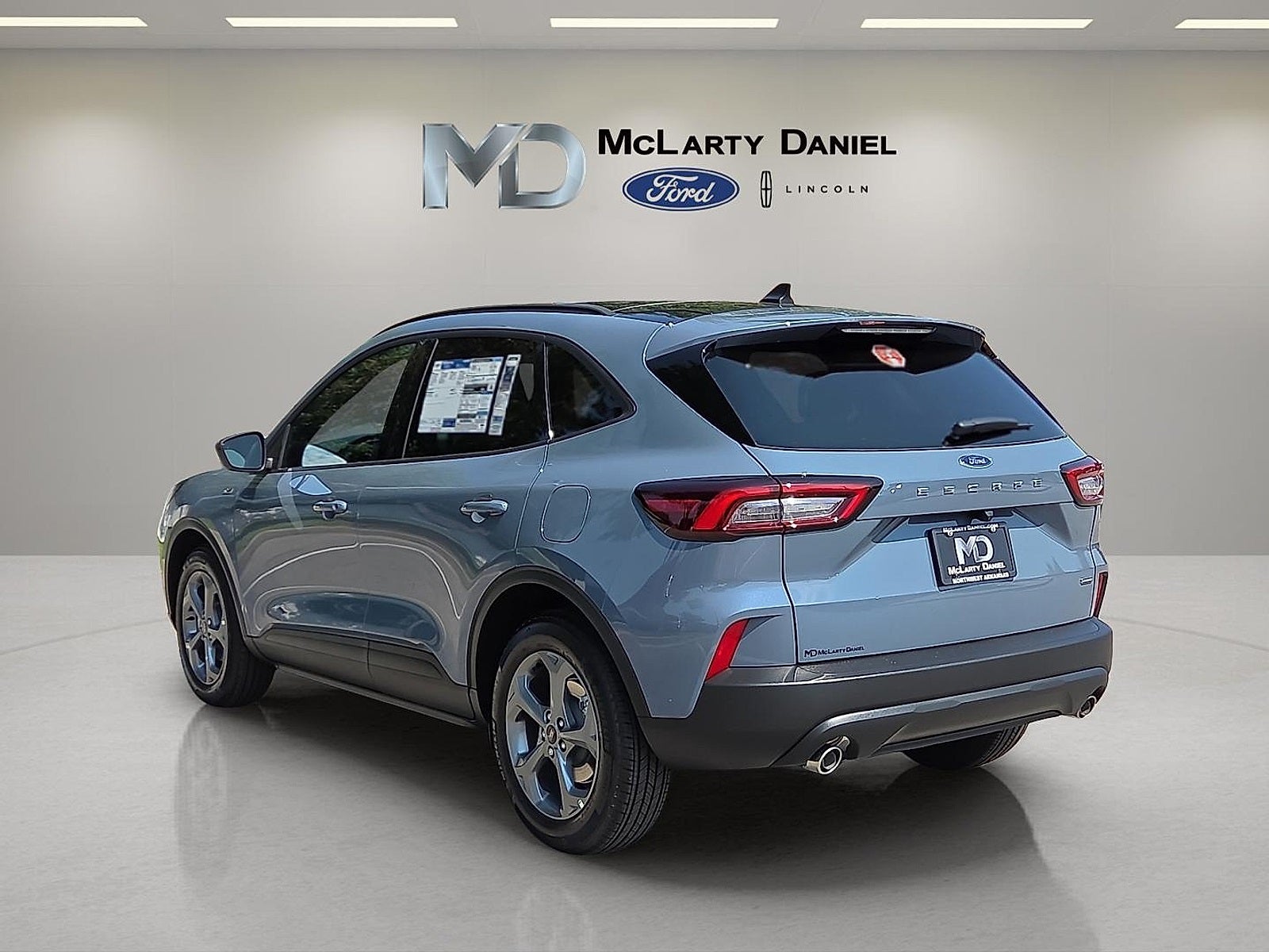 2025 Ford Escape Hybrid ST-Line