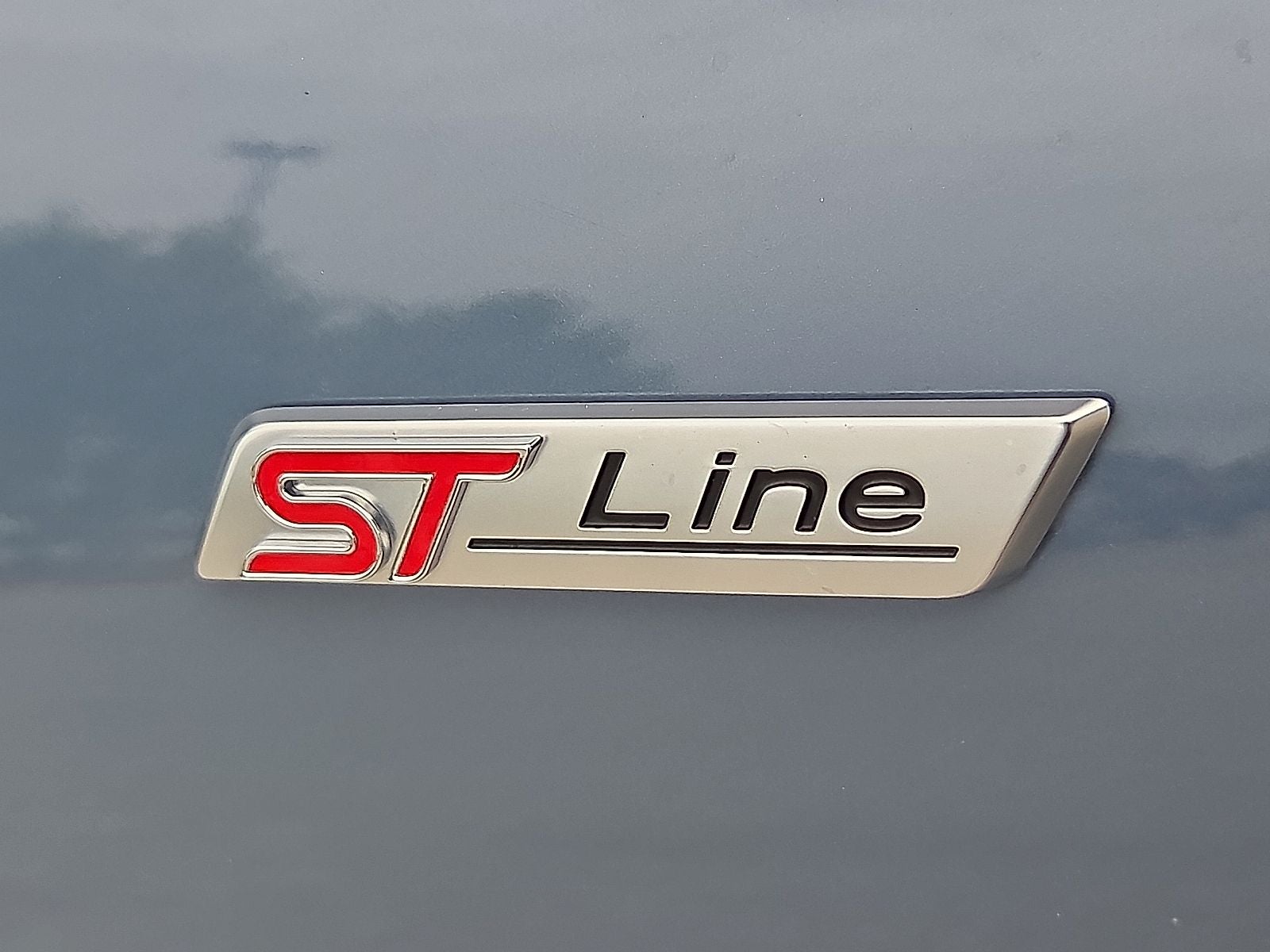 2023 Ford Escape ST-Line Select