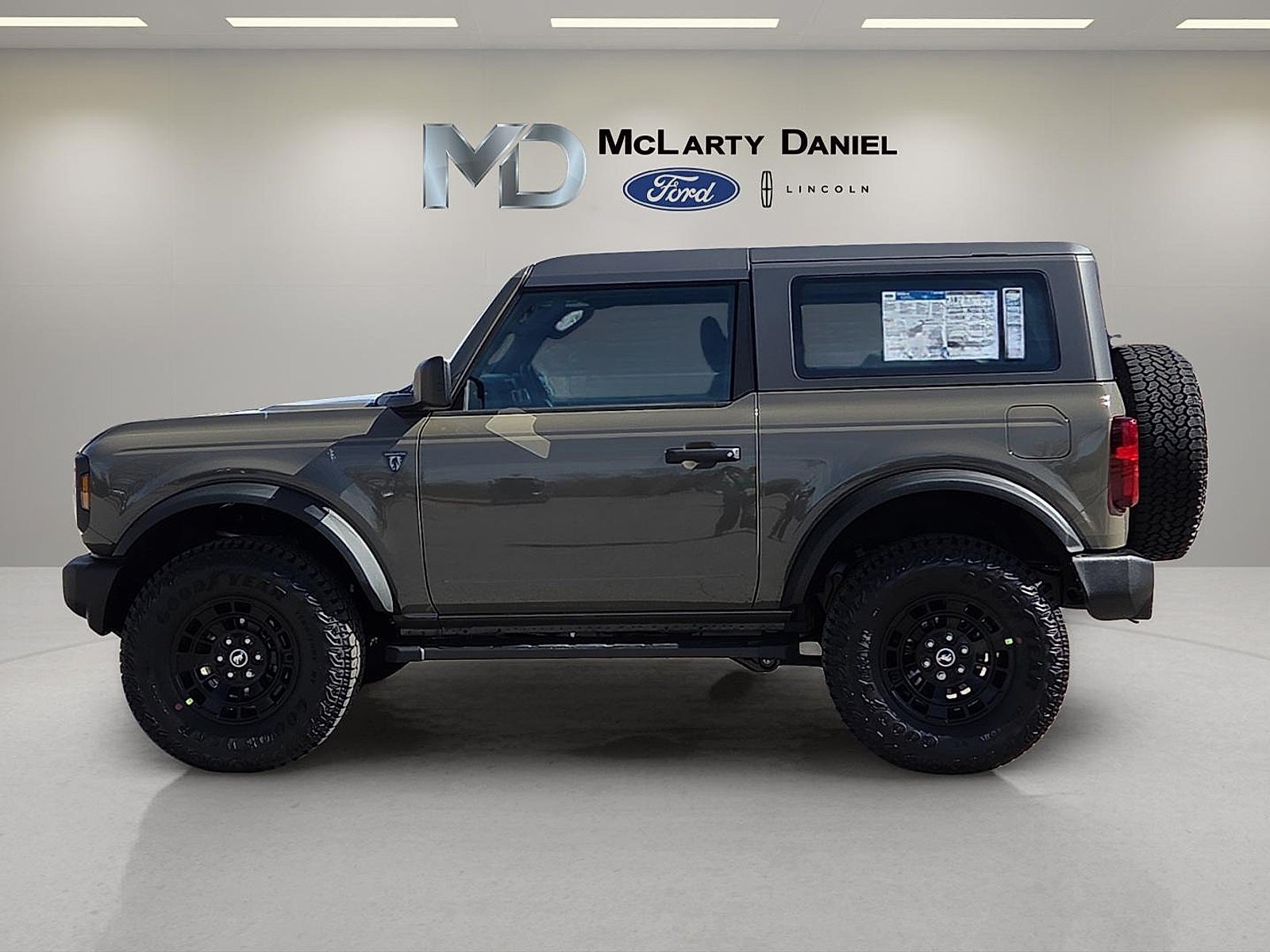 2026 Ford Bronco Base