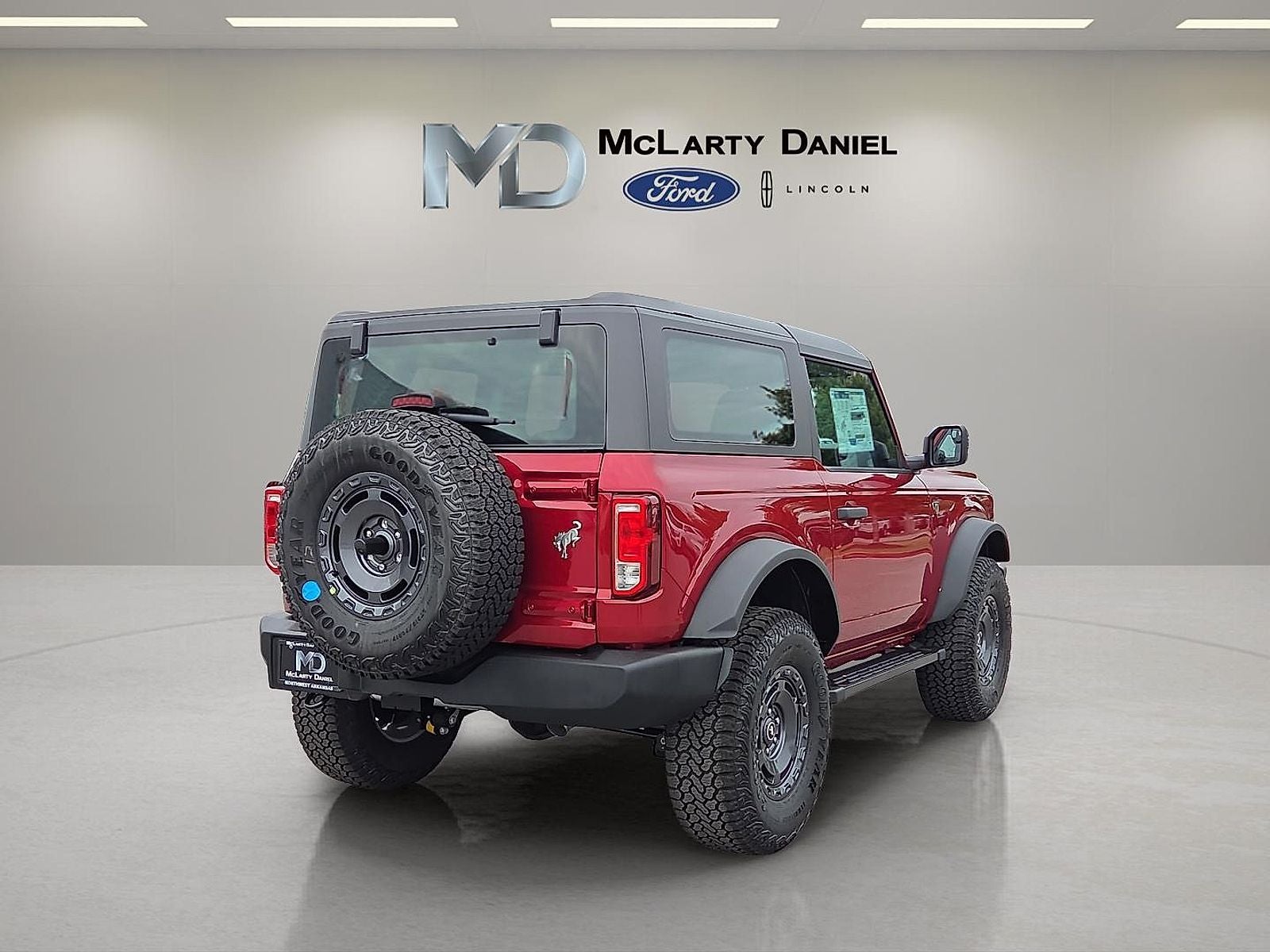 2025 Ford Bronco Base