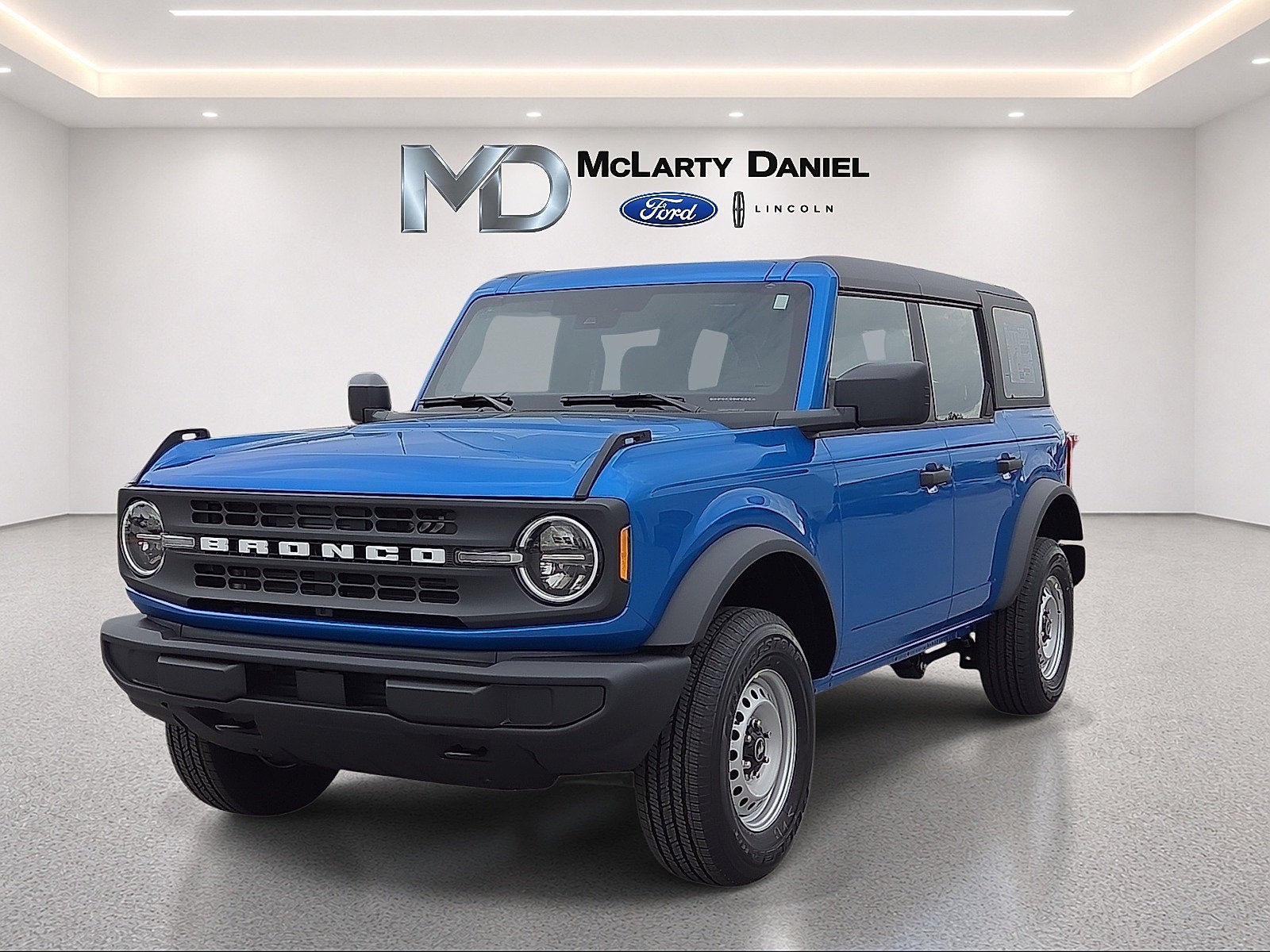 2026 Ford Bronco Base