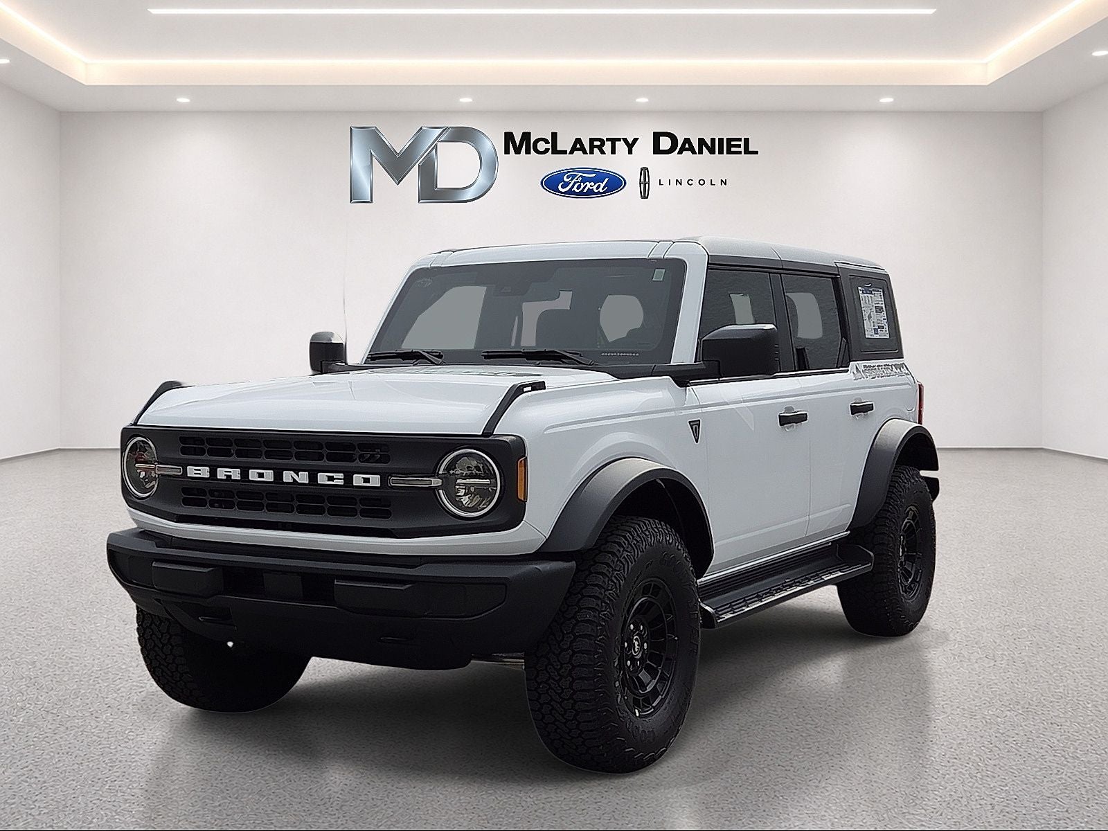 2026 Ford Bronco Base