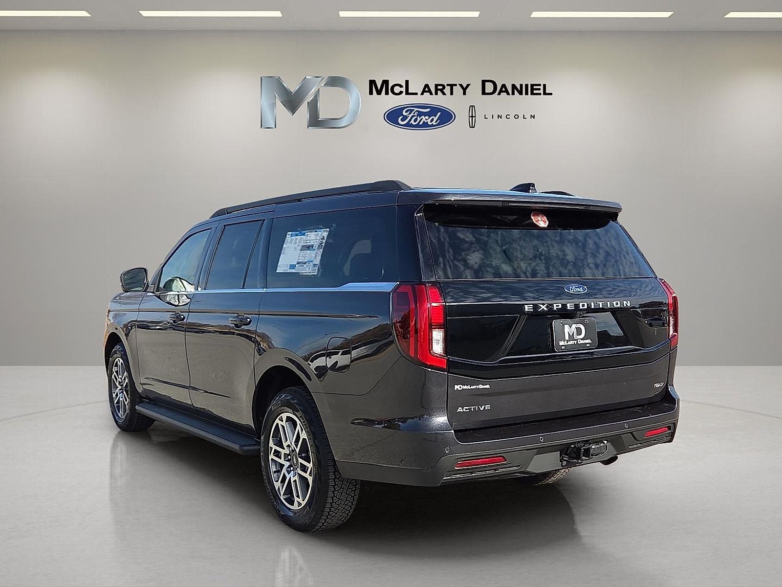 2025 Ford Expedition Max Active