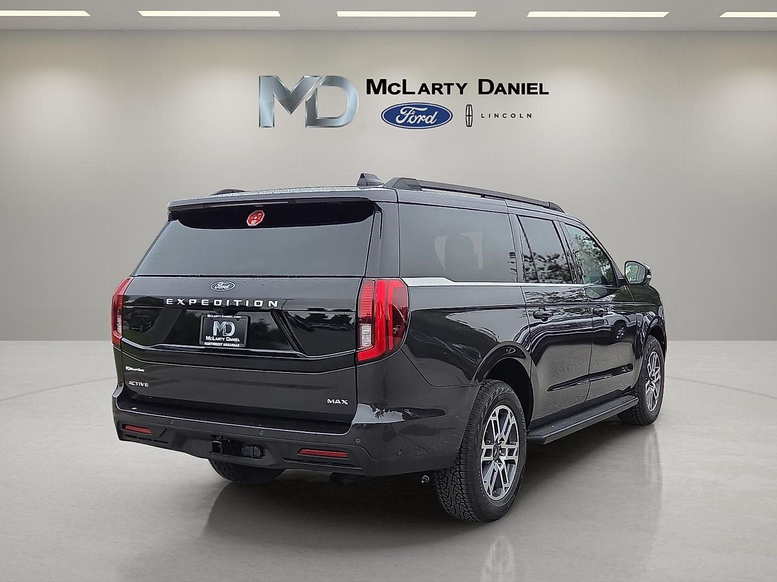 2025 Ford Expedition Max Active