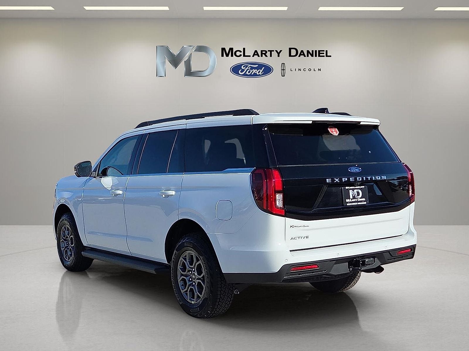 2026 Ford Expedition Active